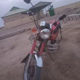 Jawa 300 2015