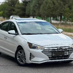 Hyundai Elantra 2020