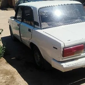 Lada 2107 2000