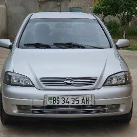 Opel Astra 2003