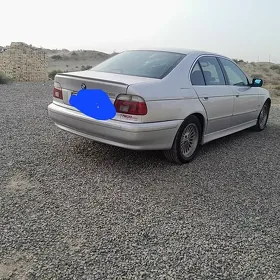 BMW E39 1998