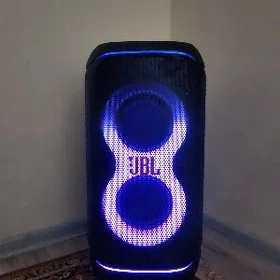 JBL 320