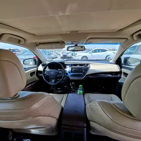 Toyota Avalon 2013