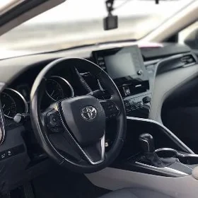 Toyota Camry 2022