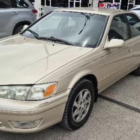 Toyota Camry 2000