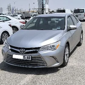 Toyota Camry 2016