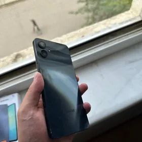Samsung Galaxy A06
