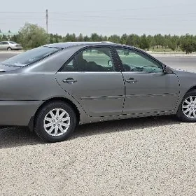 Toyota Camry 2005