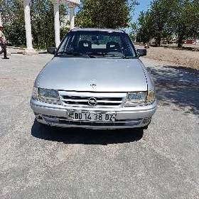 Opel Astra 1993