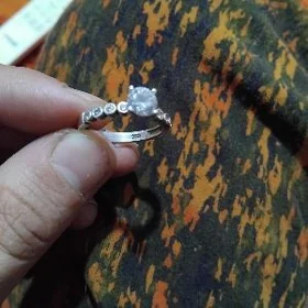 tek tas yuzik
