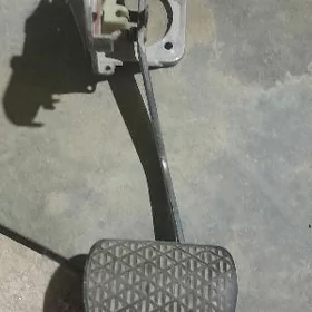 pedal rcak rsnoy awtamat. karo