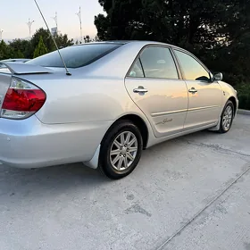 Toyota Camry 2003