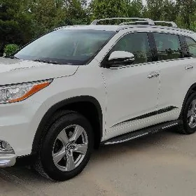 Toyota Highlander 2015