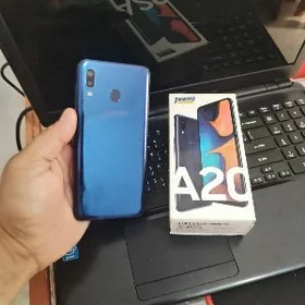 SAMSUNG A20 (3/32)
