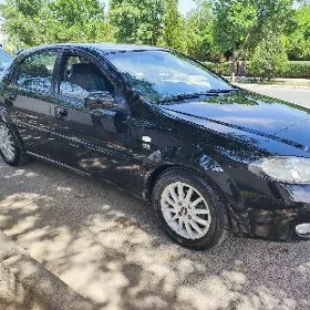 Chevrolet Lacetti 2005