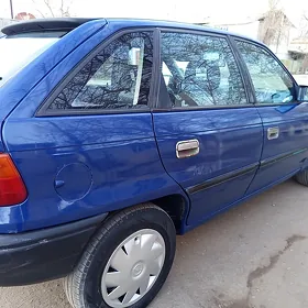 Opel Astra 1993
