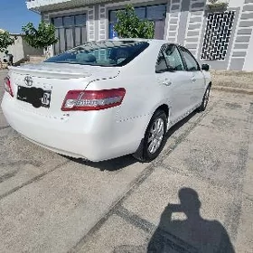 Toyota Camry 2010