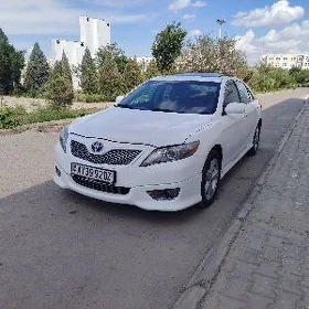 Toyota Camry 2010