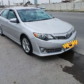 Toyota Camry 2013