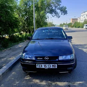 Opel Vectra 1990