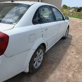 Daewoo Lacetti 2003