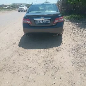 Toyota Camry 2010