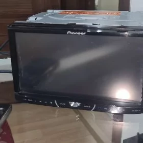 Pioneer 4450 BT
