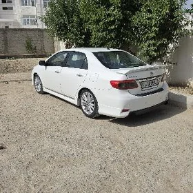 Toyota Corolla 2011