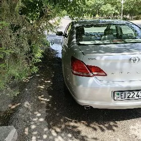 Toyota Avalon 2006