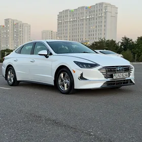Hyundai Sonata 2021