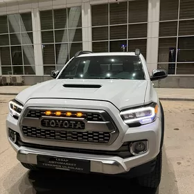 Toyota Tacoma 2019