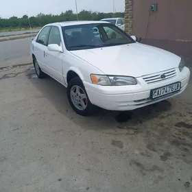 Toyota Camry 1998