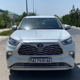 Toyota Highlander 2023