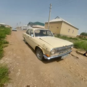Gaz 24 1984