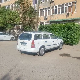 Opel Astra 2002