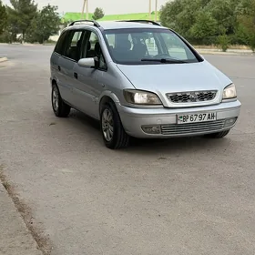 Opel Zafira 2003