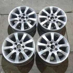 es 300 disga R16