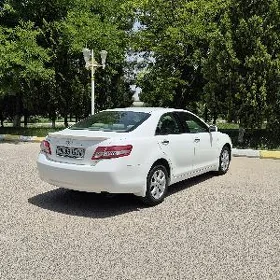 Toyota Camry 2010