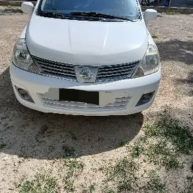 Nissan Versa 2010