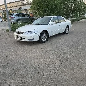 Toyota Camry 2001