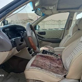Toyota Avalon 1999