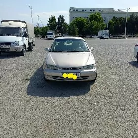 Toyota Corolla 2000