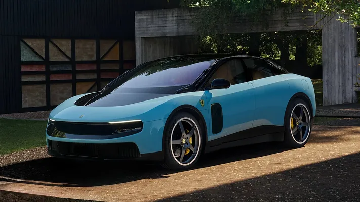 "Nissan" "Luce" modeliniň "Leaf" bilen daşky meňzeşligi sebäpli "Ferrari-ä" degsindi