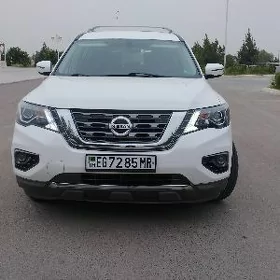 Nissan Pathfinder 2020