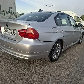 BMW 328 2010