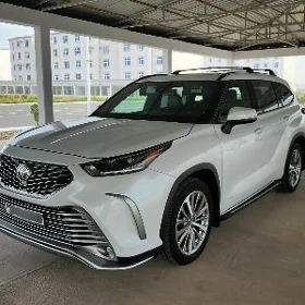 Toyota Highlander 2022