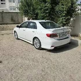 Toyota Corolla 2011