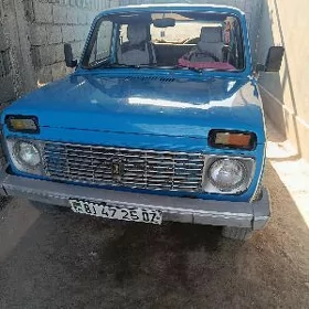 Lada Niva 1987