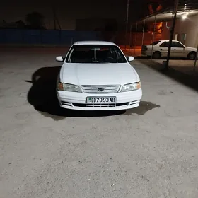 Nissan Cefiro 1996