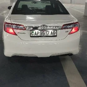 Toyota Camry 2013